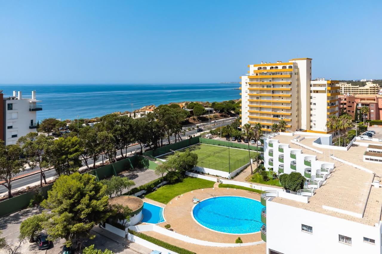 Charming Apartment W/ Pool & Balcony In Portimao By Lovelystay מראה חיצוני תמונה